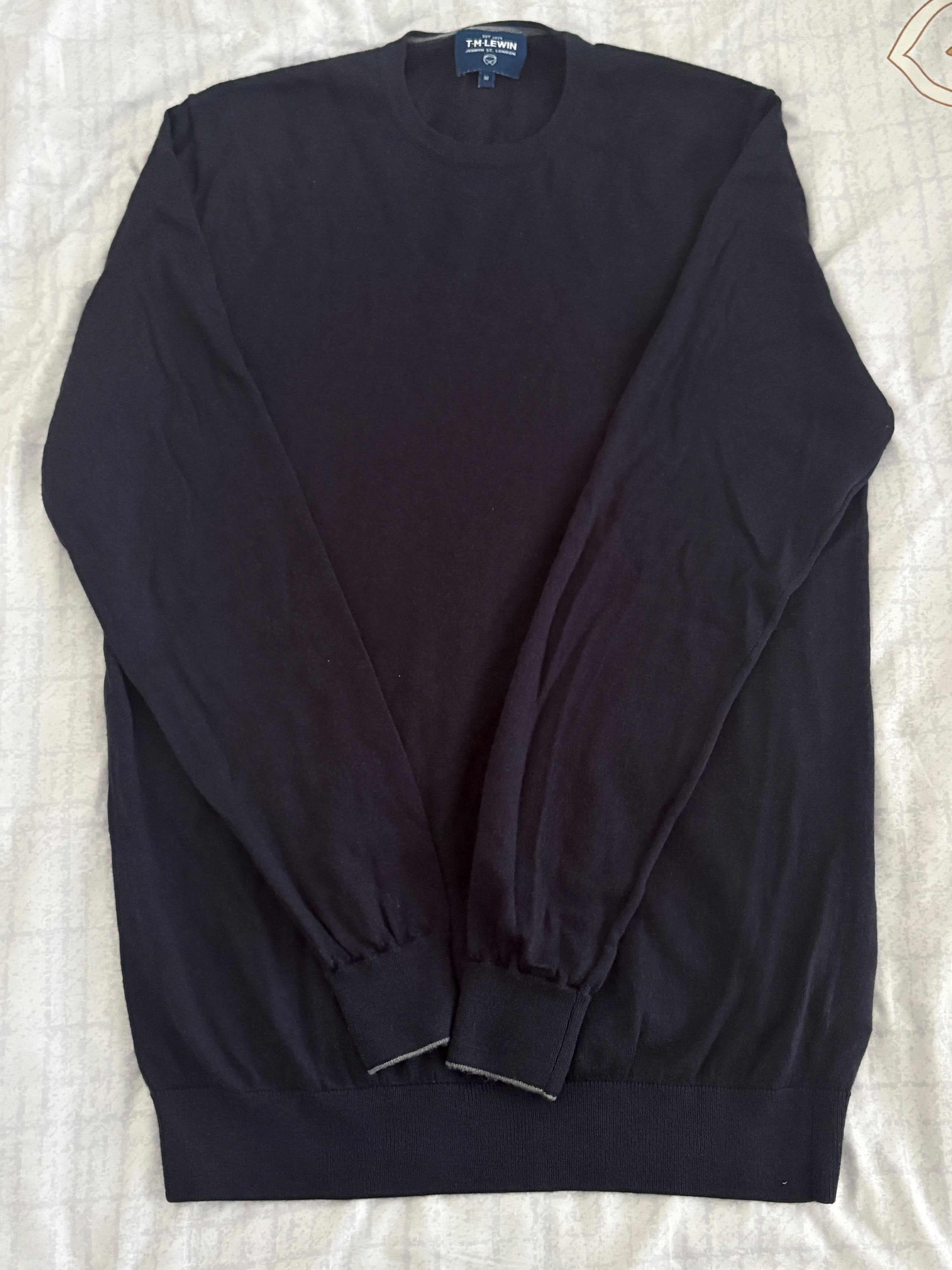 tma — T.M. Lewin Navy Crewneck Sweater (Size M, Good)