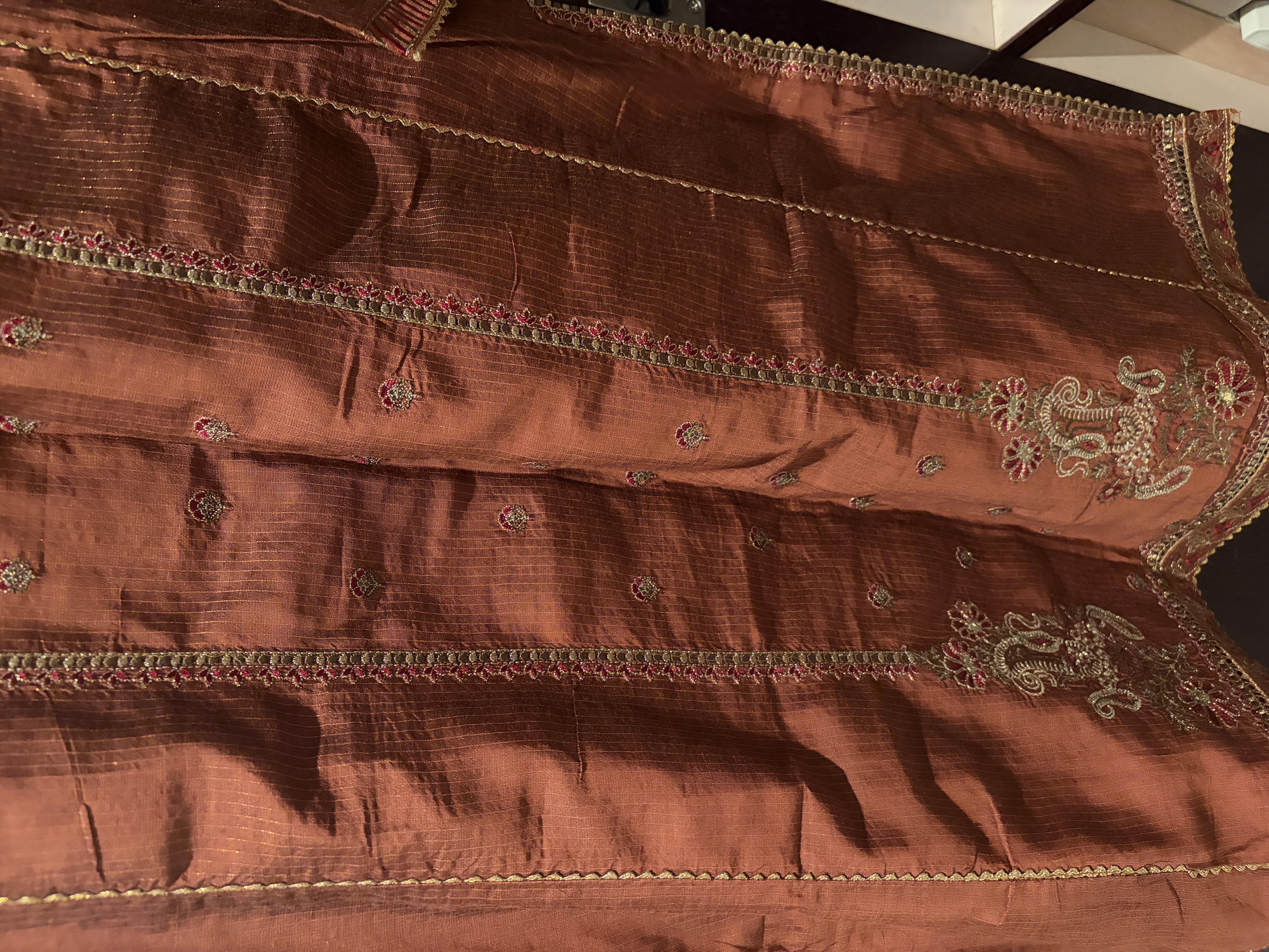 & Other Stories — Brand new Embroidered Bronze raw silk Pakistani shirt (Size Medium, New with tags)