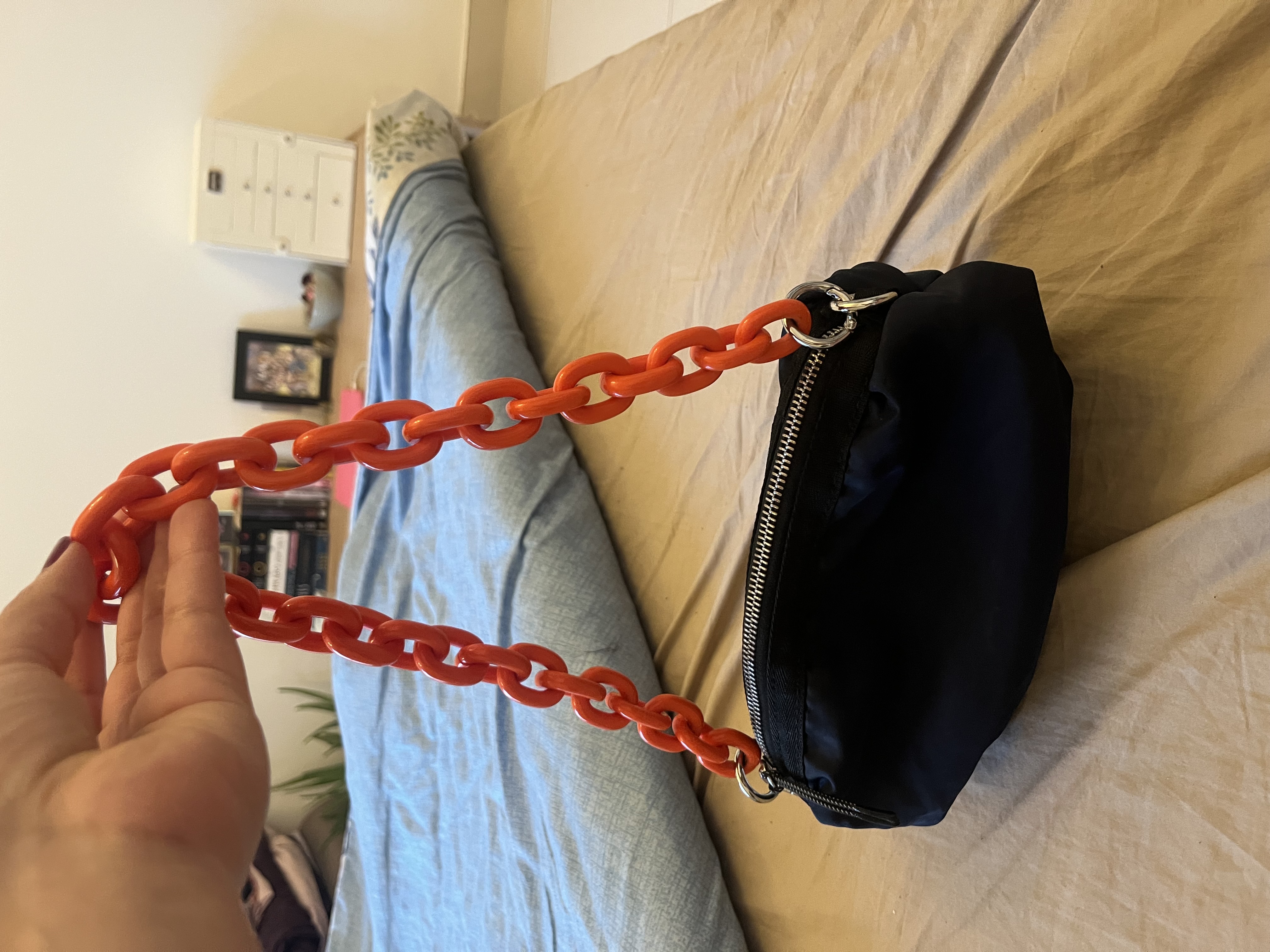 Zara — Zara Navy ShoulderBag with Orange Chain (Size One Size, Like new)