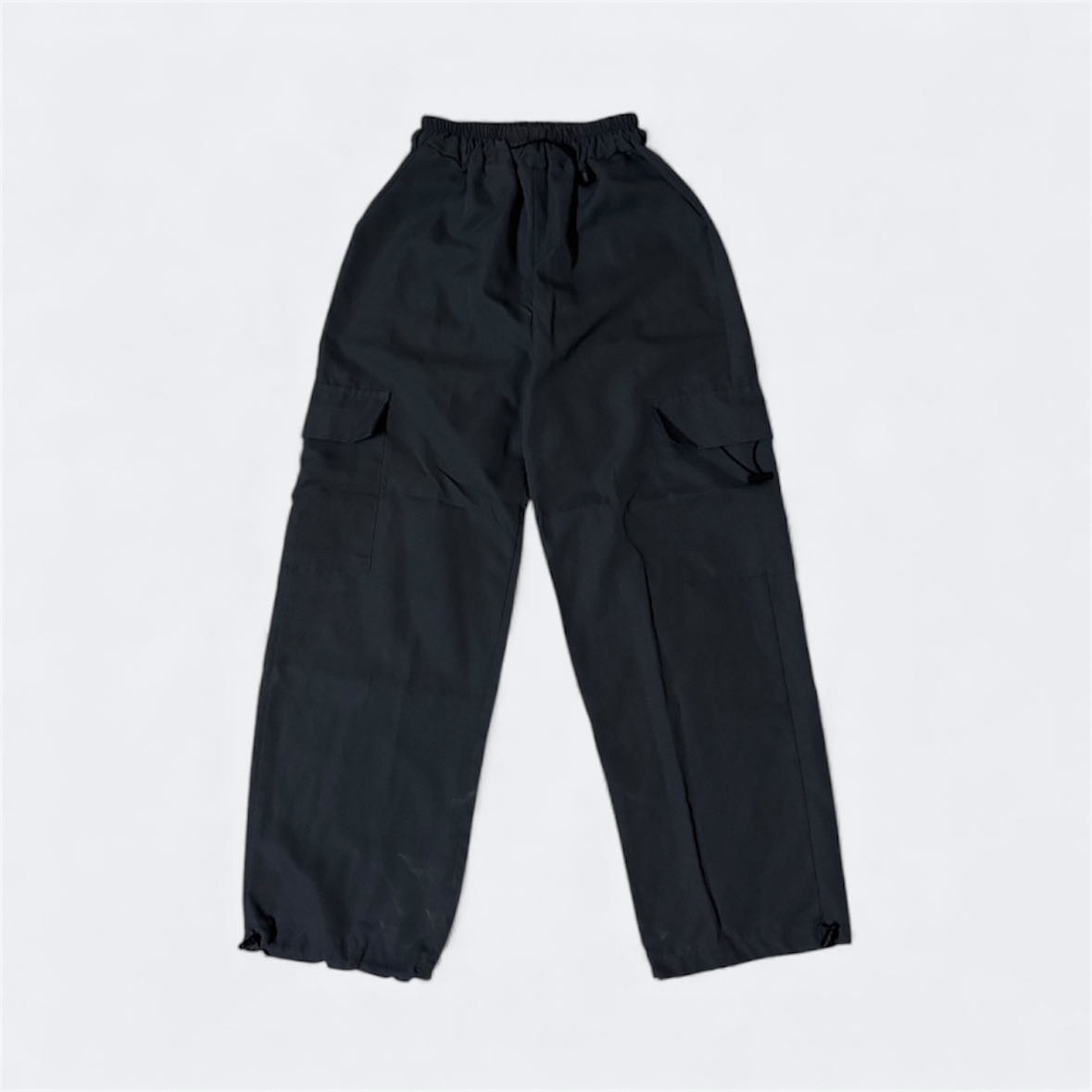 Shein — Grey Parachute Cargo Pants — Adjustable Ankles (المقاس S, جيد)