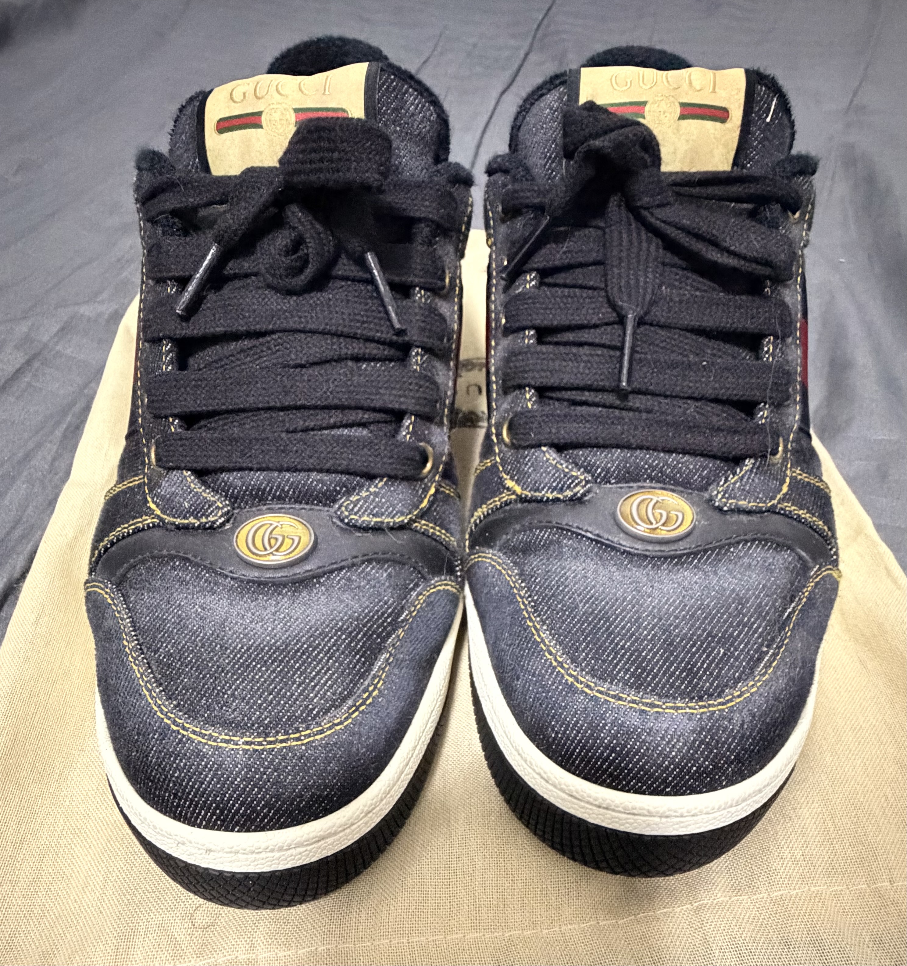 Gucci — Gucci Black Shoes (Like new)