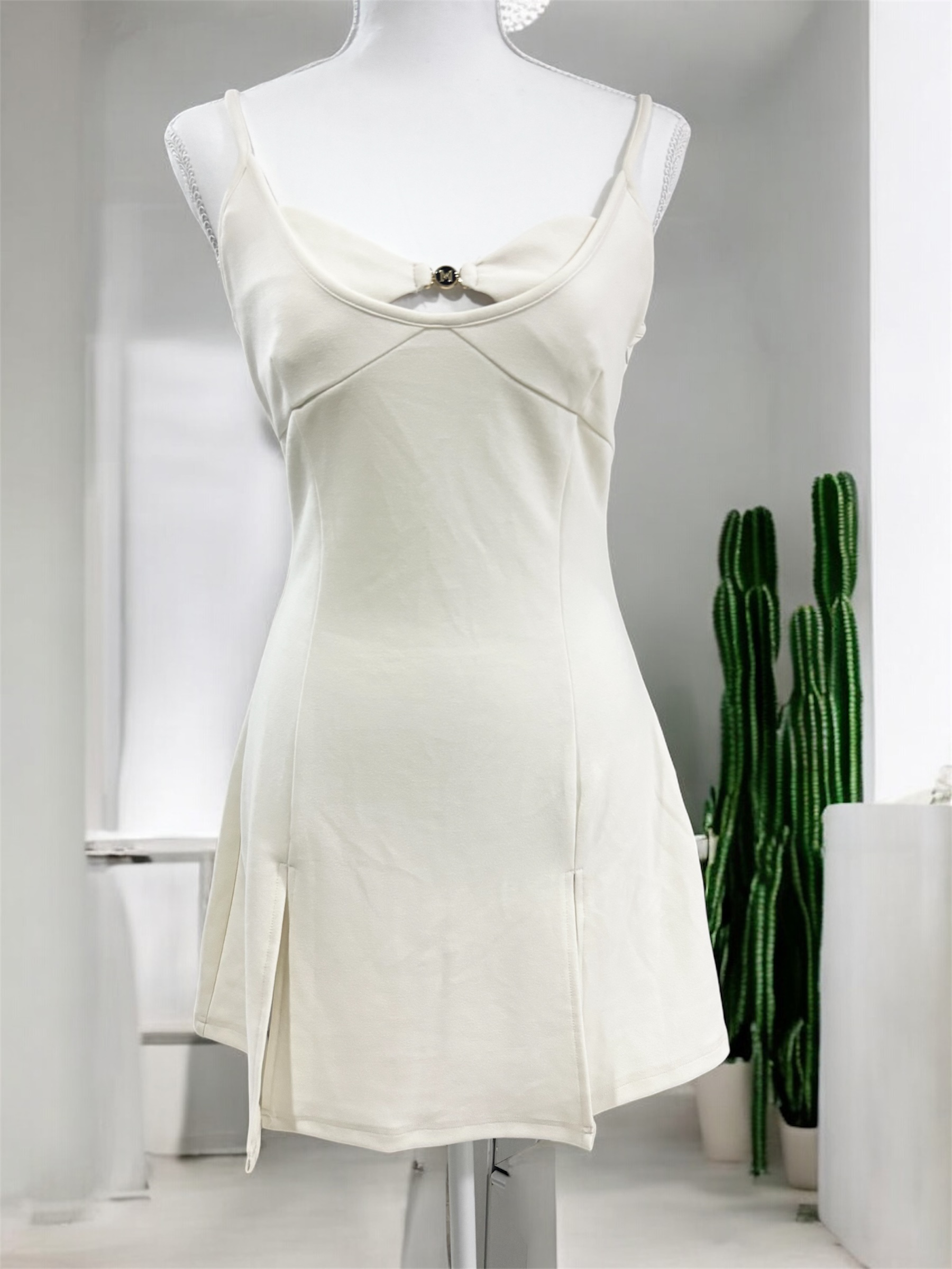 Meshki — Meshki Bone Off-White Mini Dress with M (Size M, Like new)