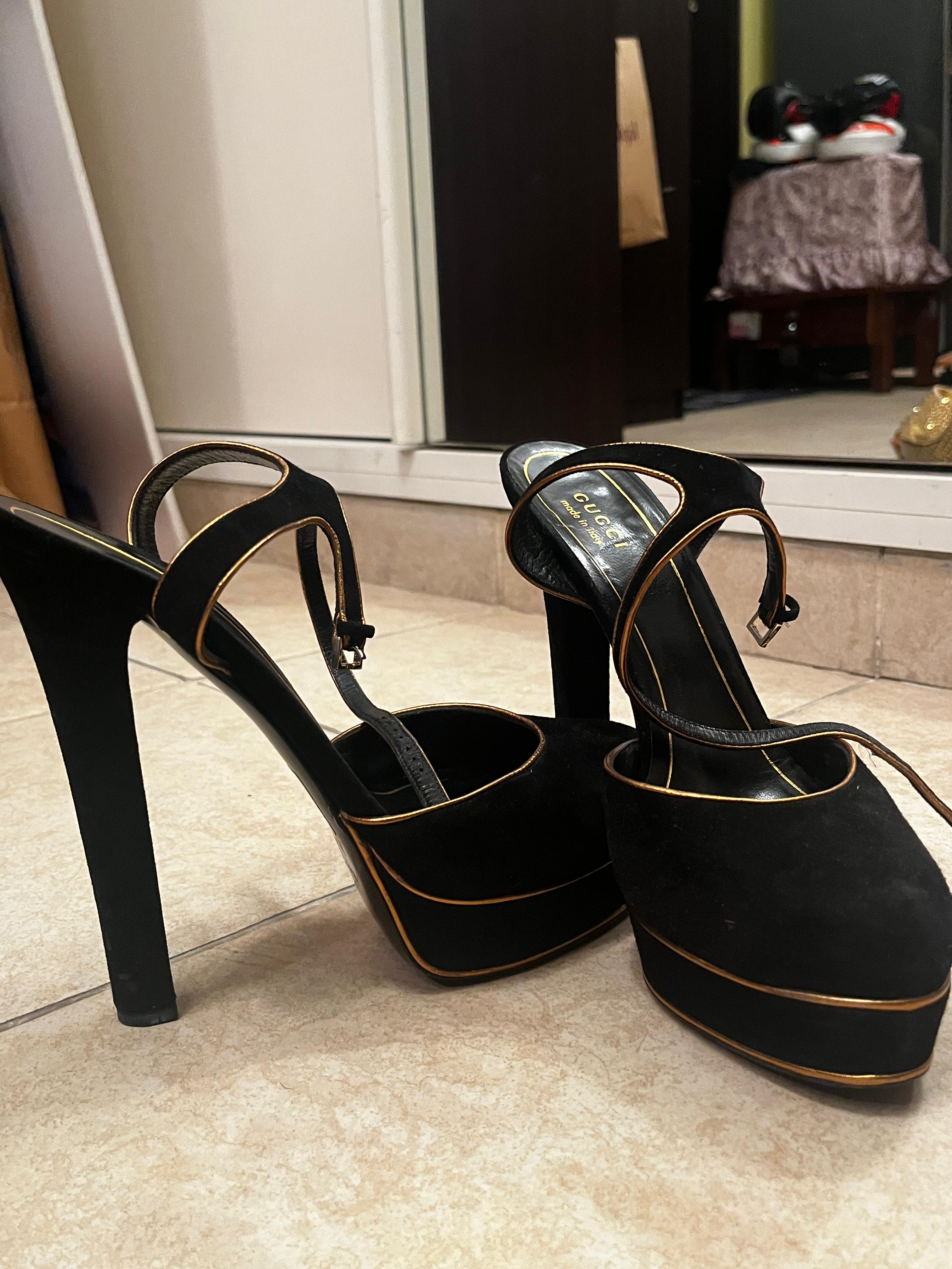 Gucci — Gucci Black Suede Platform Heels (Good)