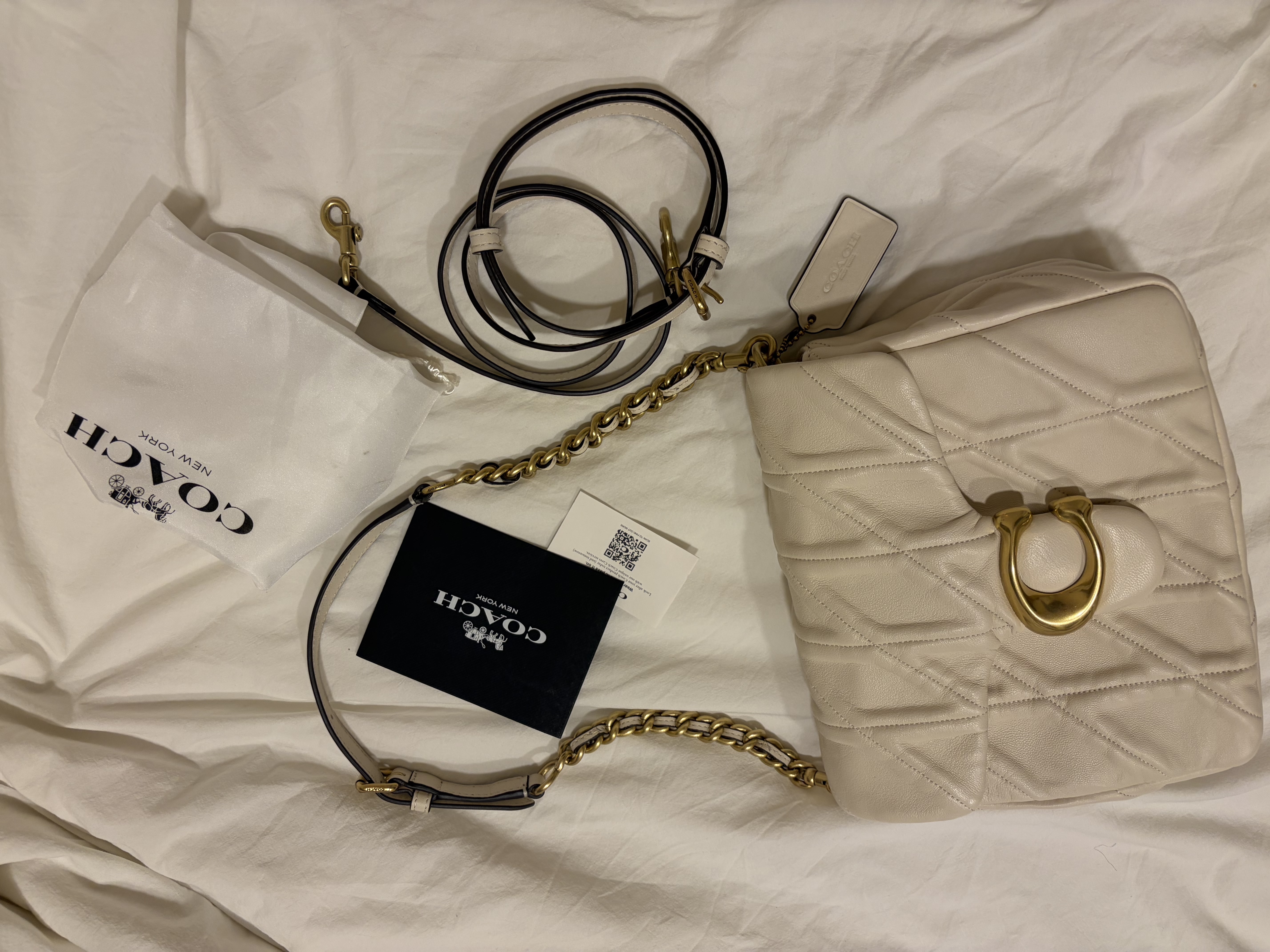 Coach — Coach Quilted Pillow Tabby Bag - Cream (Like new)