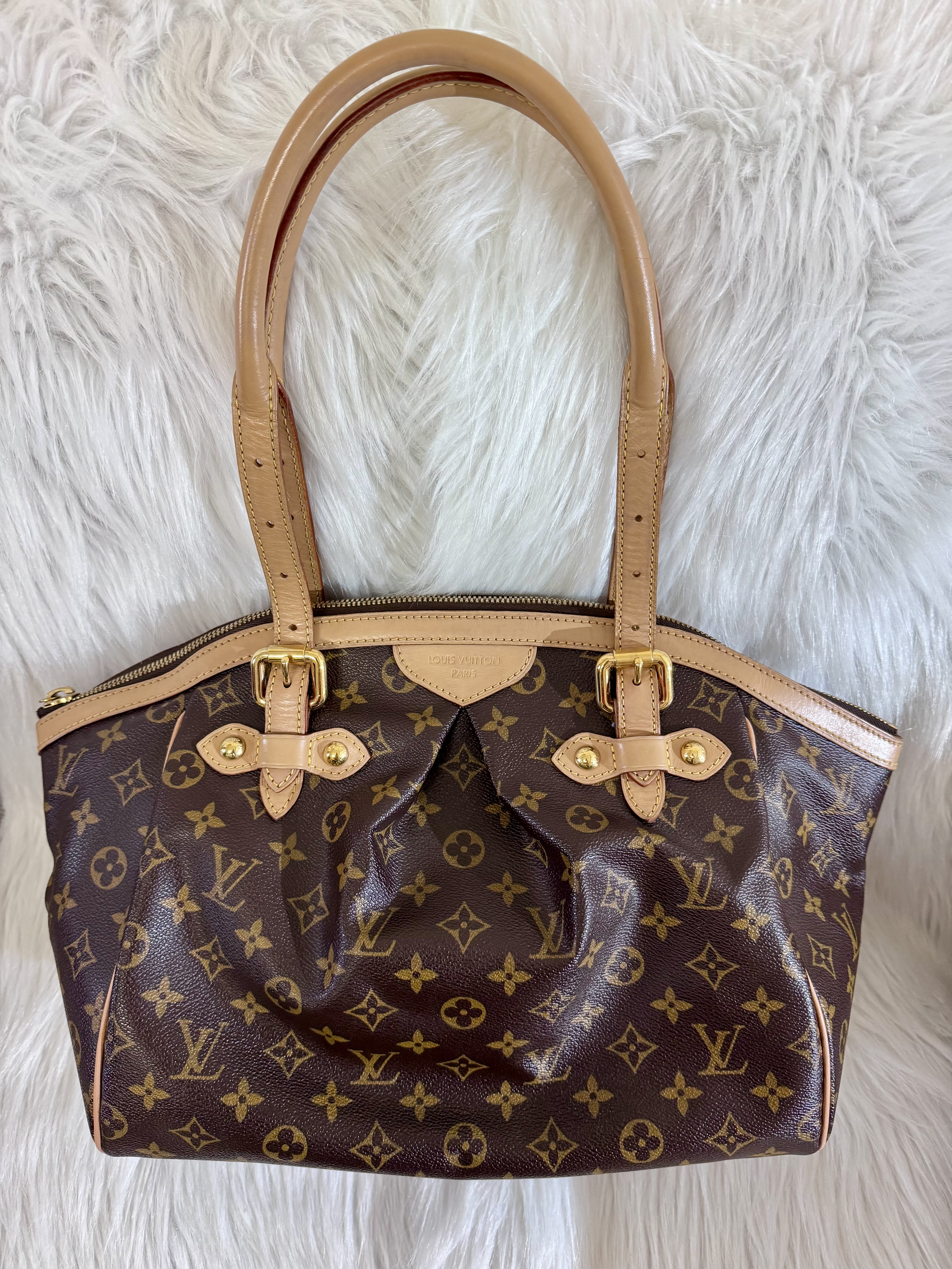 Louis Vuitton — Louis Vuitton Monogram Tivoli GM (Size GM, Good)