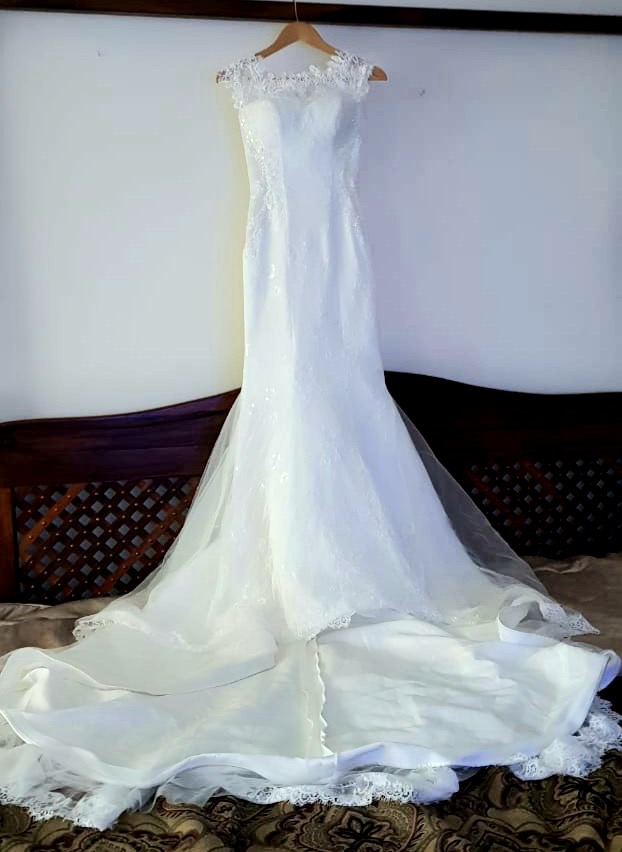 & Other Stories — White Lace Mermaid Bridal Dress (Size S, Like new)