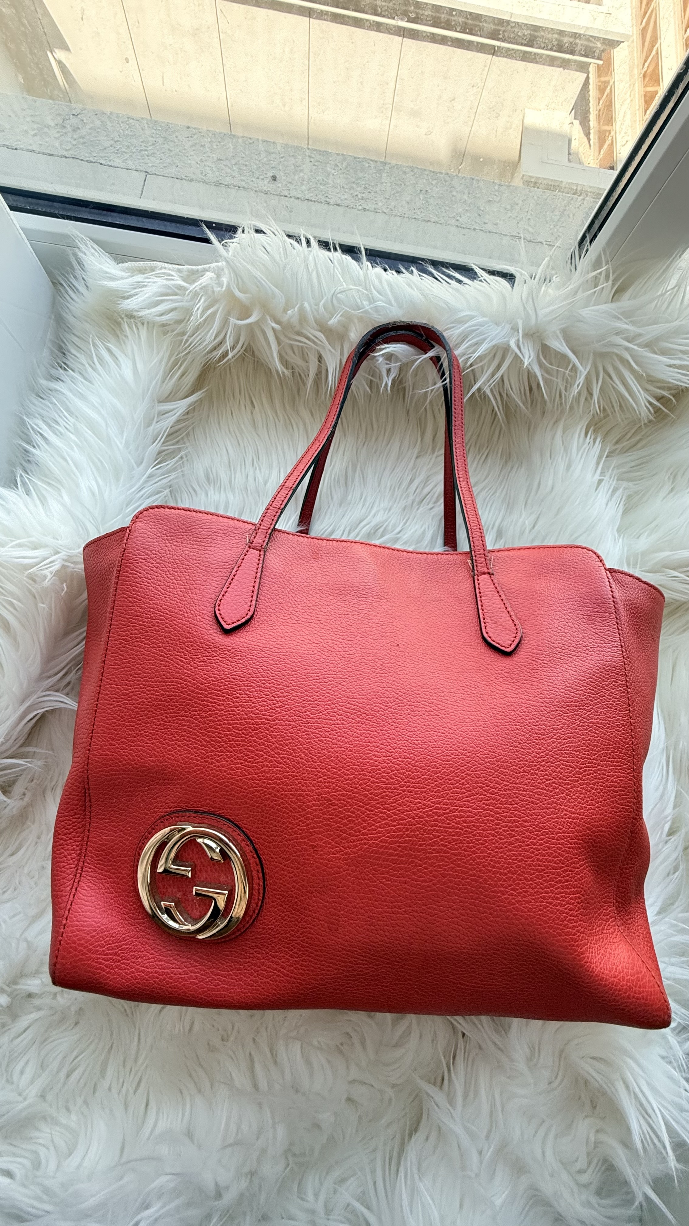 Gucci — Gucci Tote Bag — Red Leather with GG Logo (Good)
