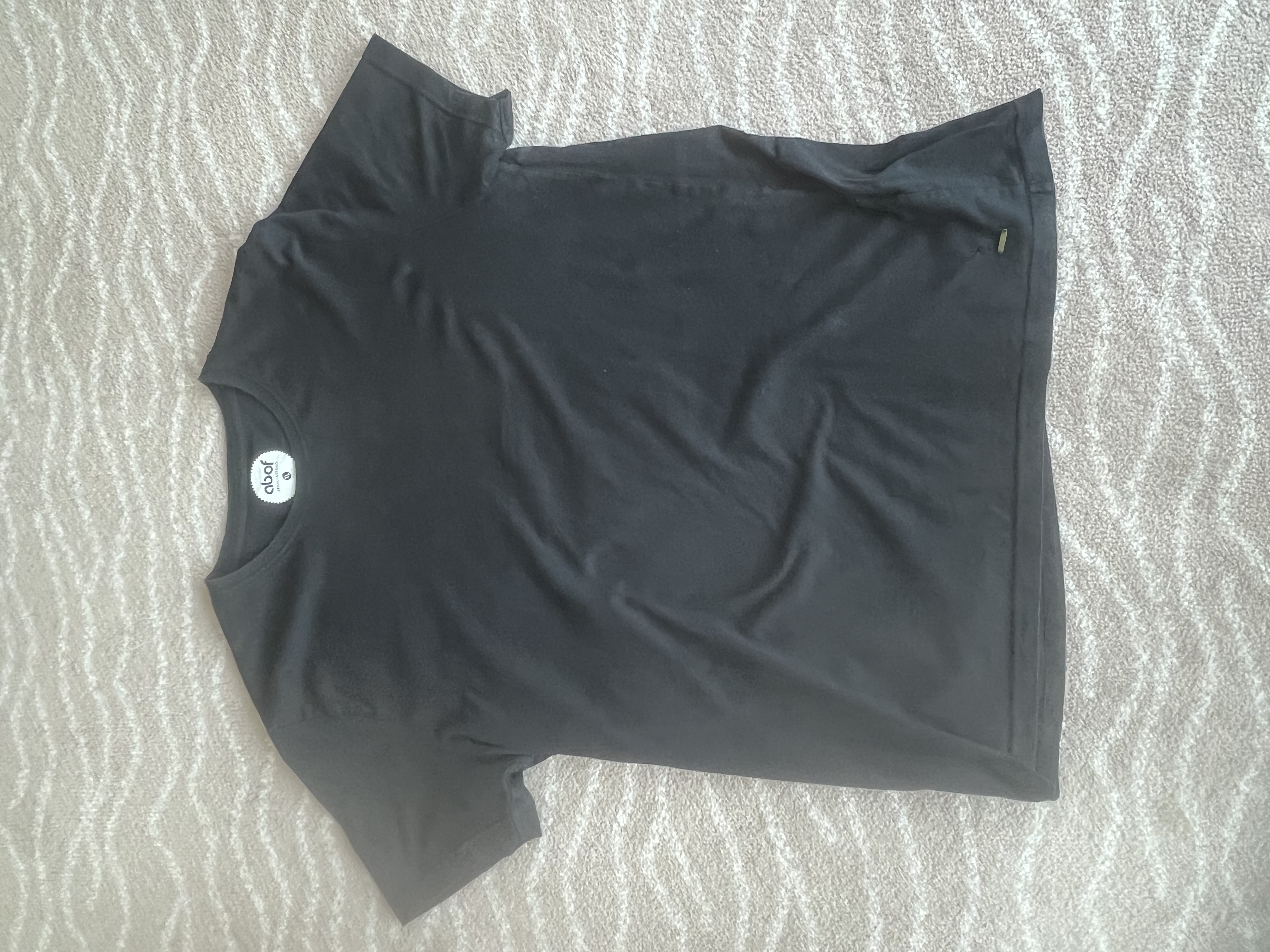 Other — Abof Black Crew Neck T-Shirt (Size XL, Good)